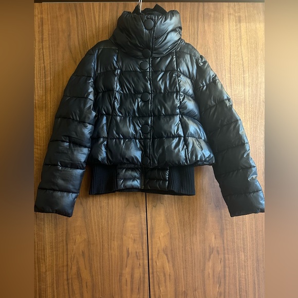Sisley Black Puffer Jacket - Picture 1 of 16